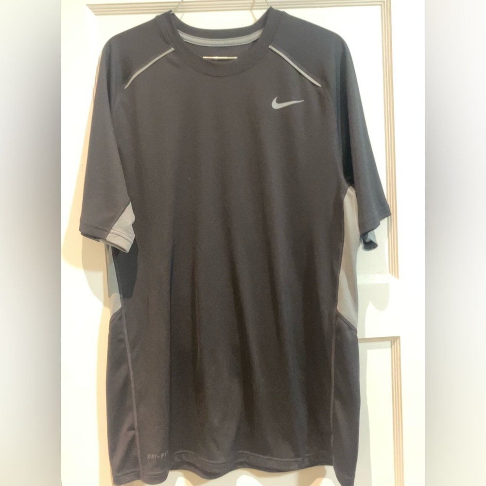 Nike Dri-Fit Balck Shirt